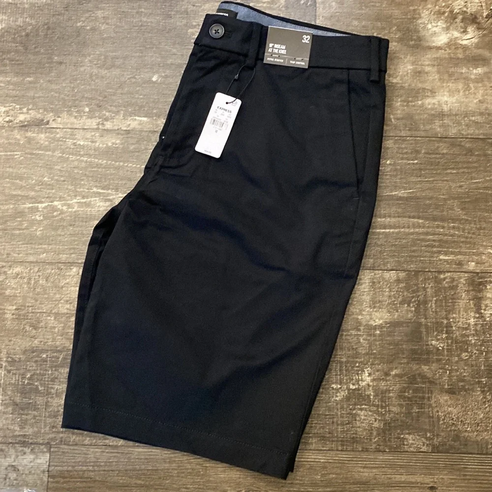 Men’s Express Hyper Stretch Chino Shorts Waist 32